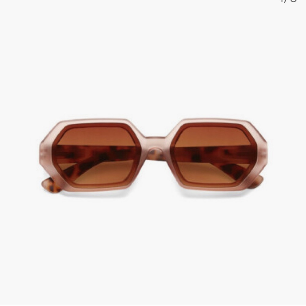 OKKIA Sunglasses Case